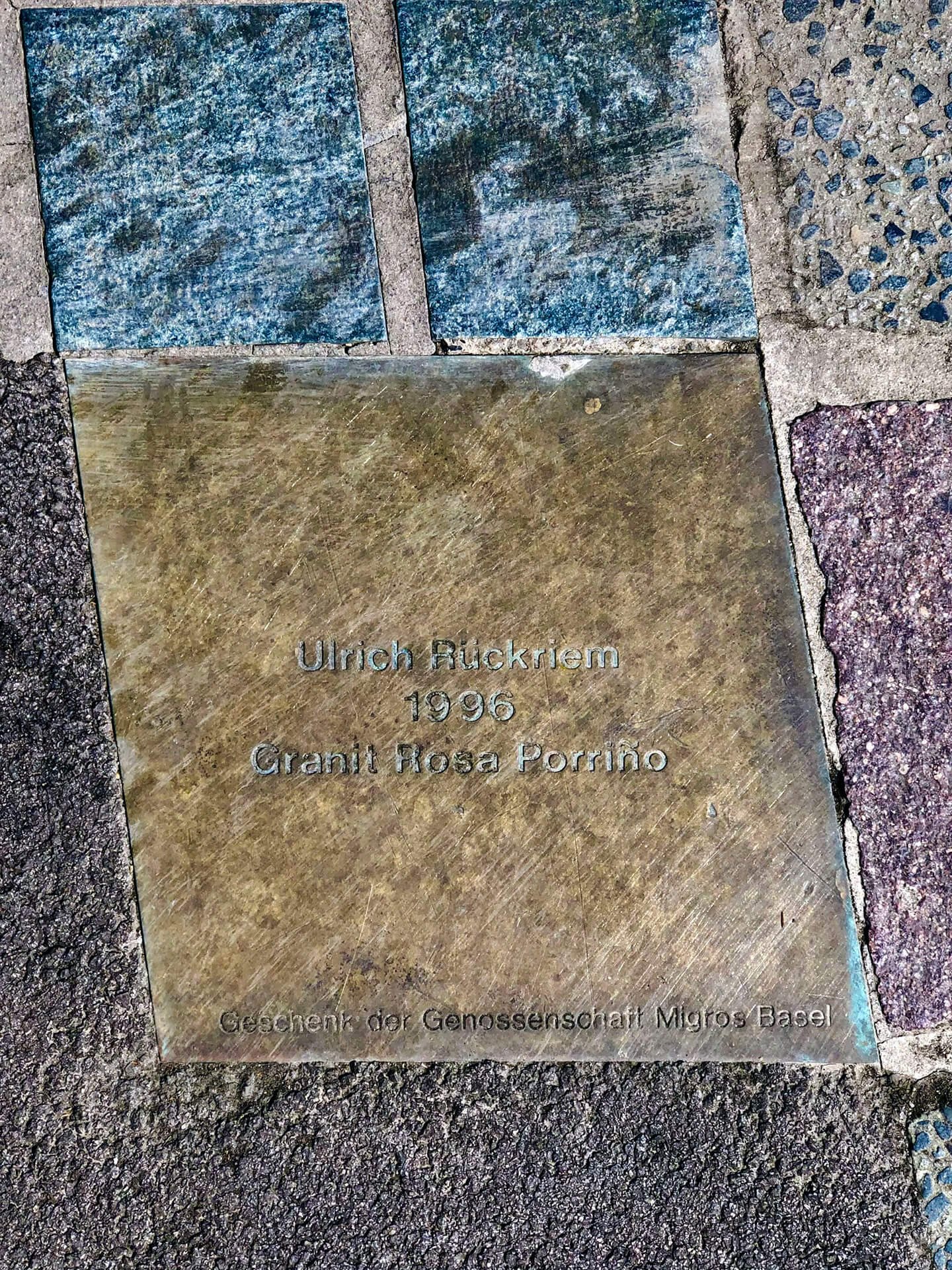 Granit Rosa Porriño - Tafel © Marion Kongehl