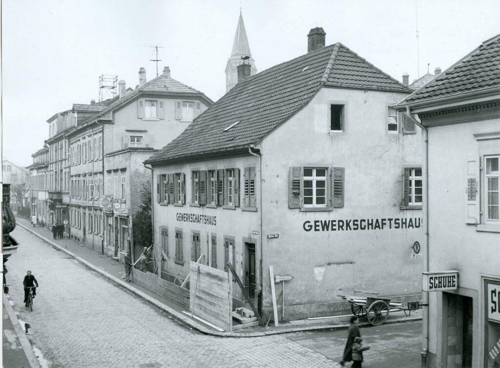 Gewerkschaftshaus. Fotografie Hügin, um 1952. Sammlung Dreiländermuseum (Fo 334)
